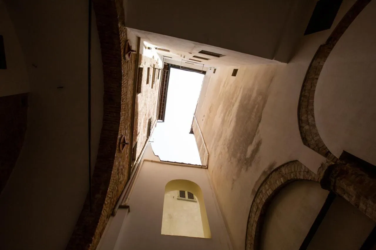 Torre Dei Sapiti Apartment Florence